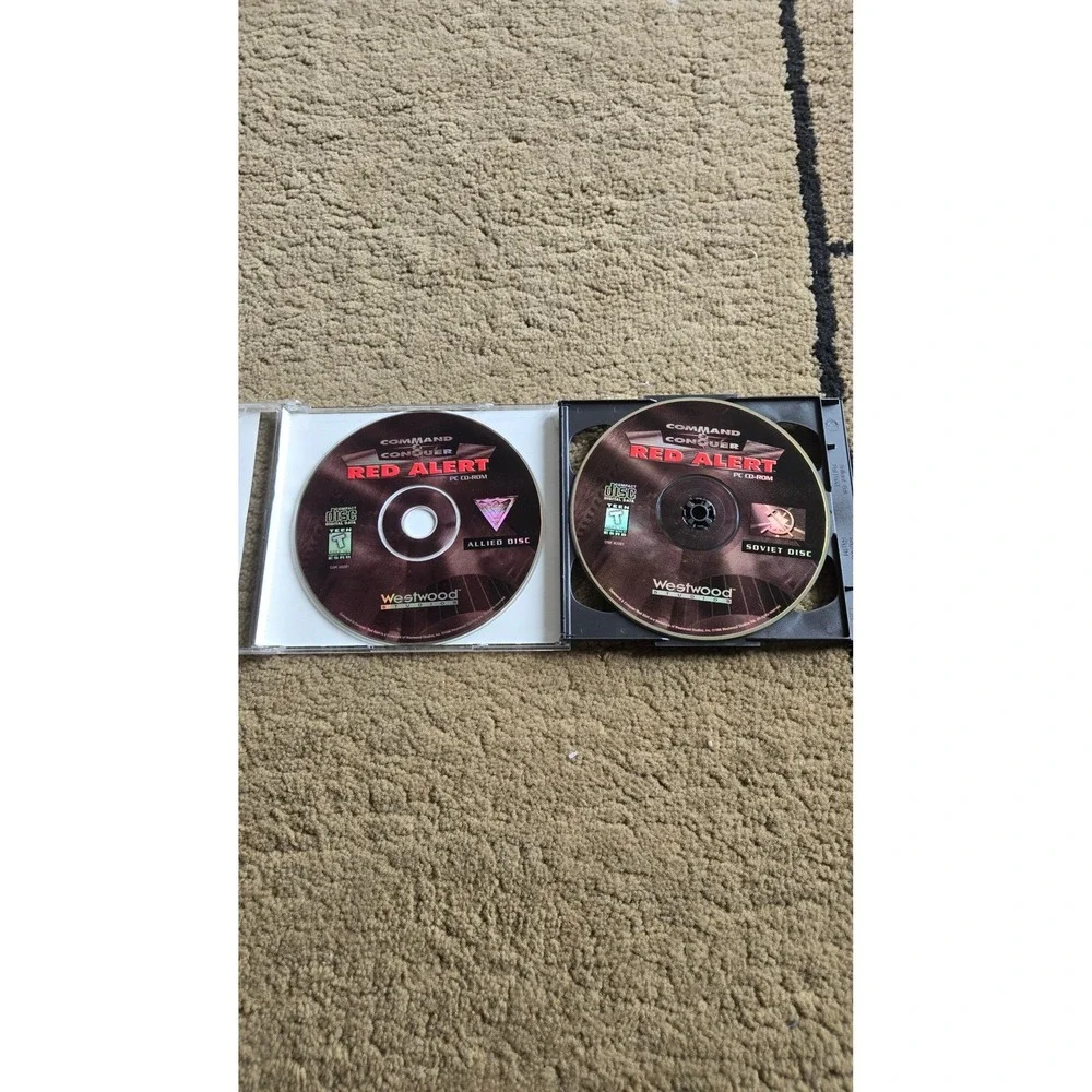 Command & Conquer Red Alert PC CD-ROM Westwood Studios Allied & Soviet Discs
